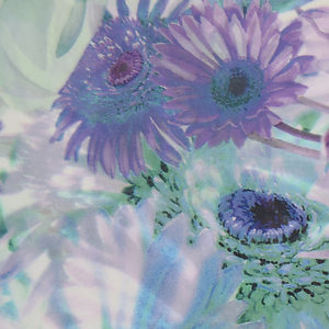 Kuvassa Pala 3,5m: Sifonki siniset kukat 