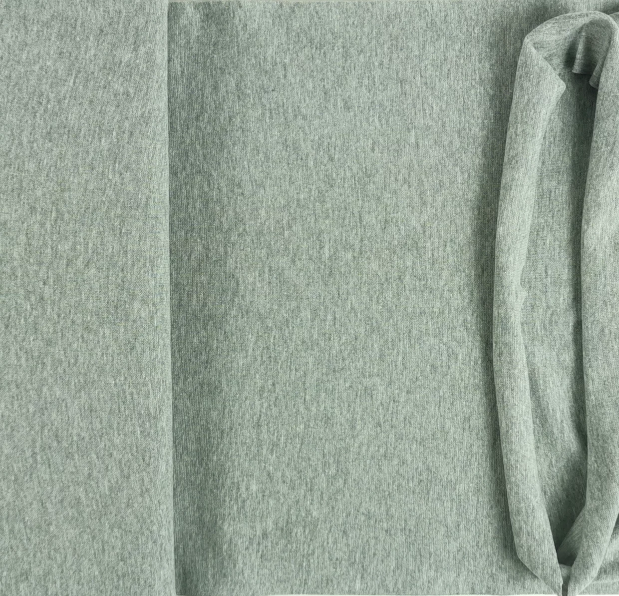 Kuvassa Yksivärinen pehmeä resori Vaalea meleerattu harmaa X651