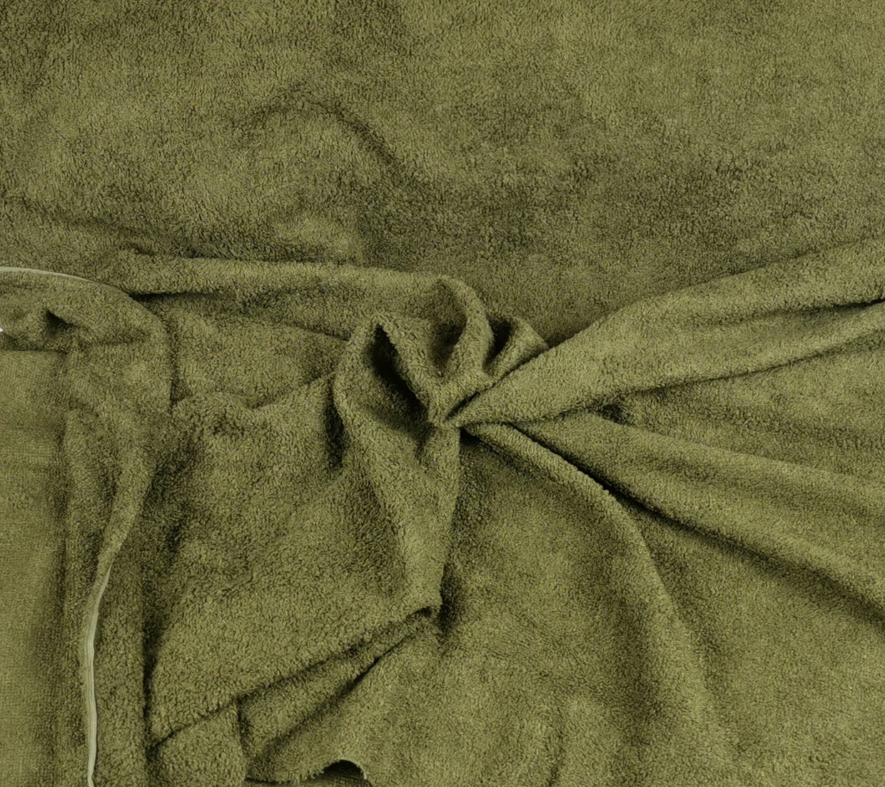 Kuvassa Yksivärinen bambufrotee - pyyhefrotee Khaki -vihreä (043)